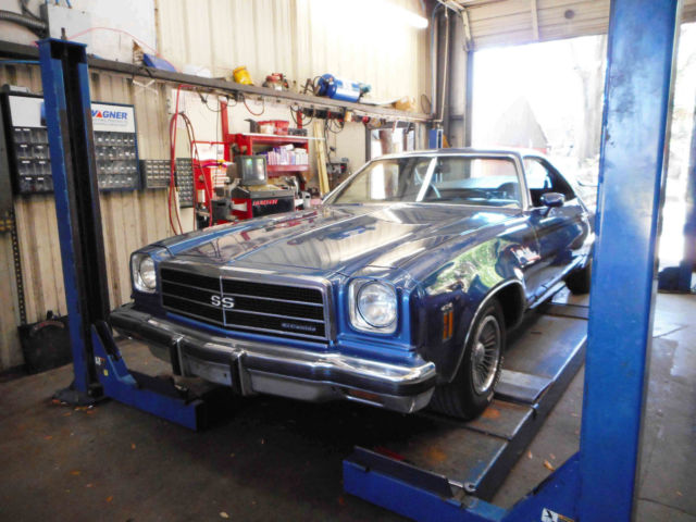 1974 Blue Chevrolet El Camino Crew Cab Pickup