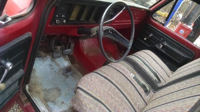 1974 Red Ford F-100 Standard Cab Pickup