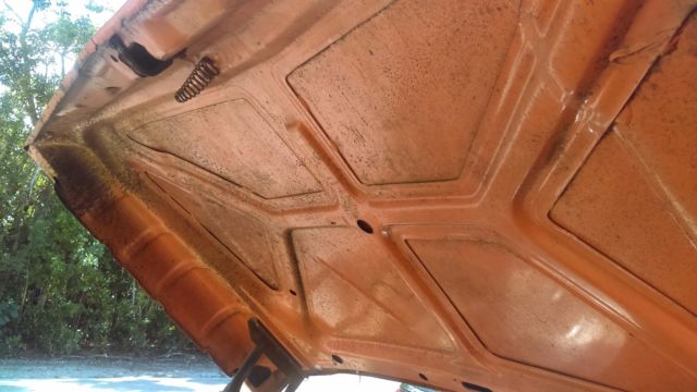 1974 orange/white Ford F-250 super cab