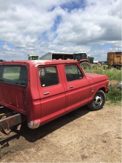 1974 Red Ford F-350