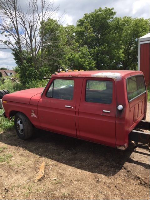 1974 Red Ford F-350