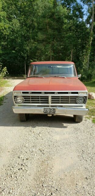 1974 Red Ford F-350 Pick up