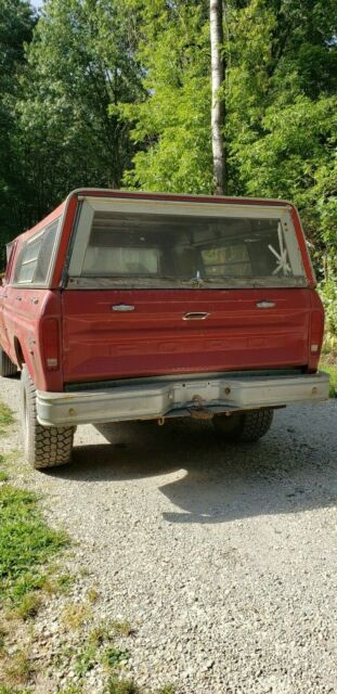 1974 Red Ford F-350 Pick up