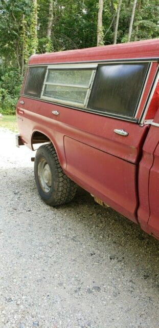 1974 Red Ford F-350 Pick up