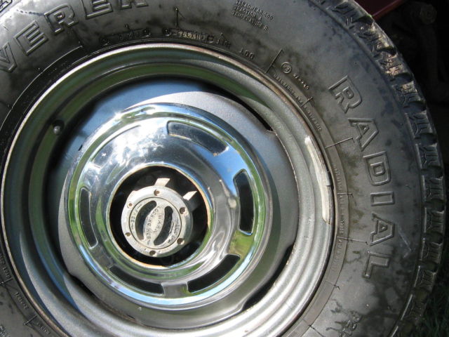 1974 Red Toyota Land Cruiser SUV