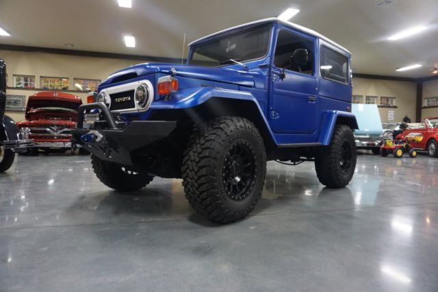 1974 Blue Toyota FJ Cruiser Cab & Chassis