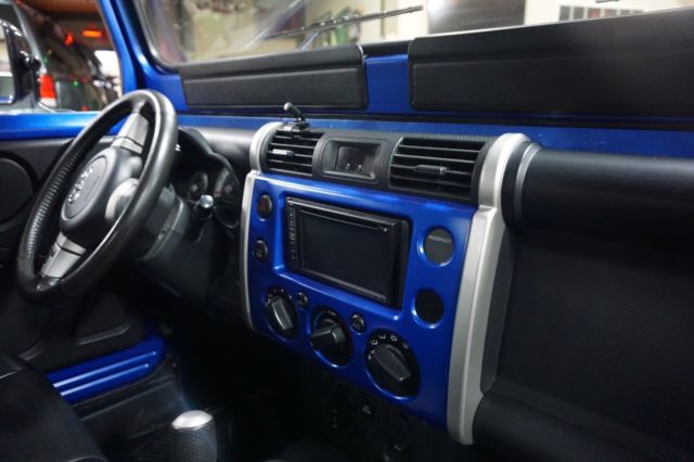 1974 Blue Toyota FJ Cruiser Cab & Chassis