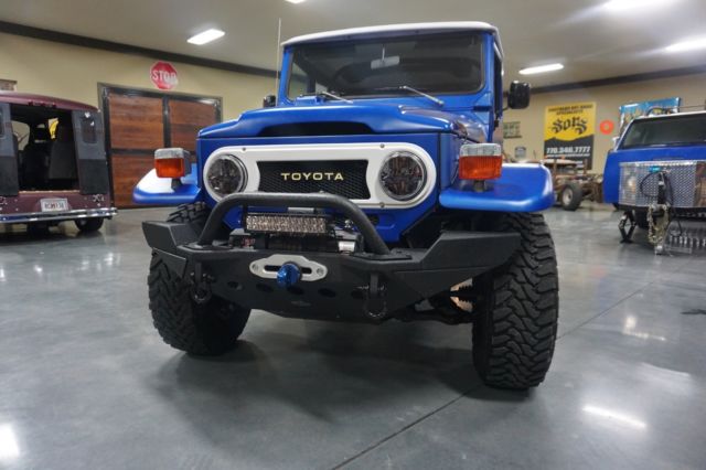 1974 Blue Toyota FJ Cruiser Cab & Chassis