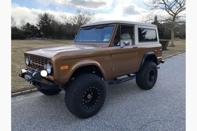1974 Orange Ford Bronco * SUV
