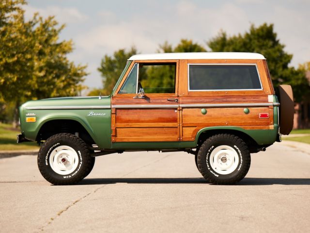 1974 Green Ford Bronco SUV