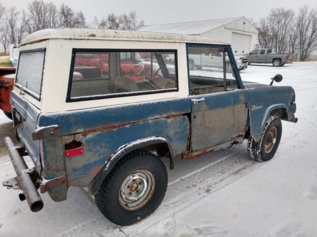 1974 Blue Ford Bronco