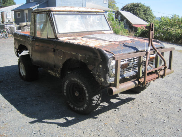 1974 Black Ford Bronco