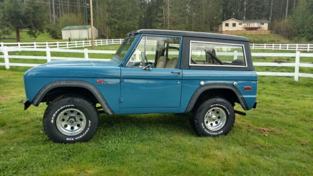 1974 Blue Ford Bronco