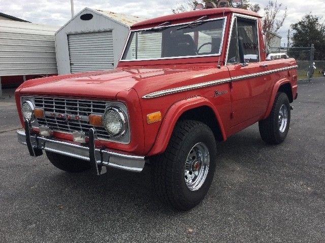 1974 Red Ford Bronco --