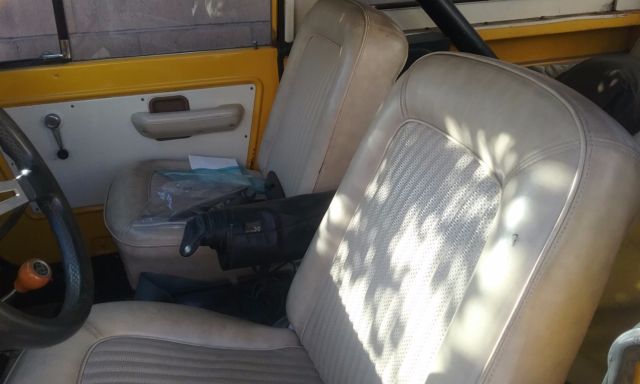 1974 YELLOW Ford Bronco Convertible