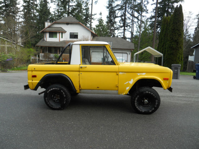 1974 Yellow Ford Bronco