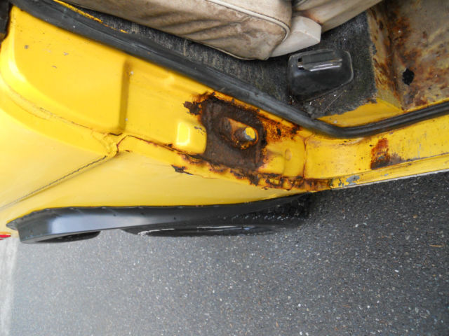 1974 Yellow Ford Bronco