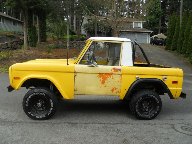 1974 Yellow Ford Bronco
