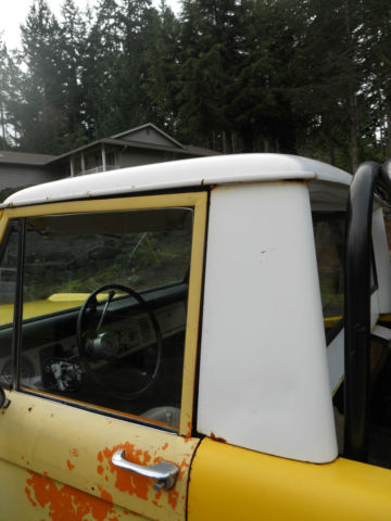 1974 Yellow Ford Bronco