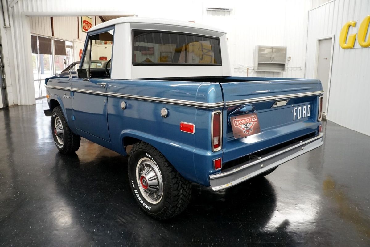 1974 Blue Ford Bronco Classic Car