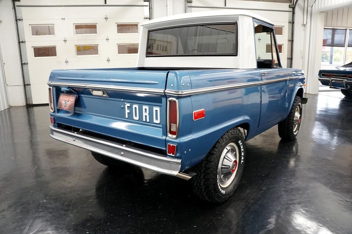 1974 Blue Ford Bronco Classic Car