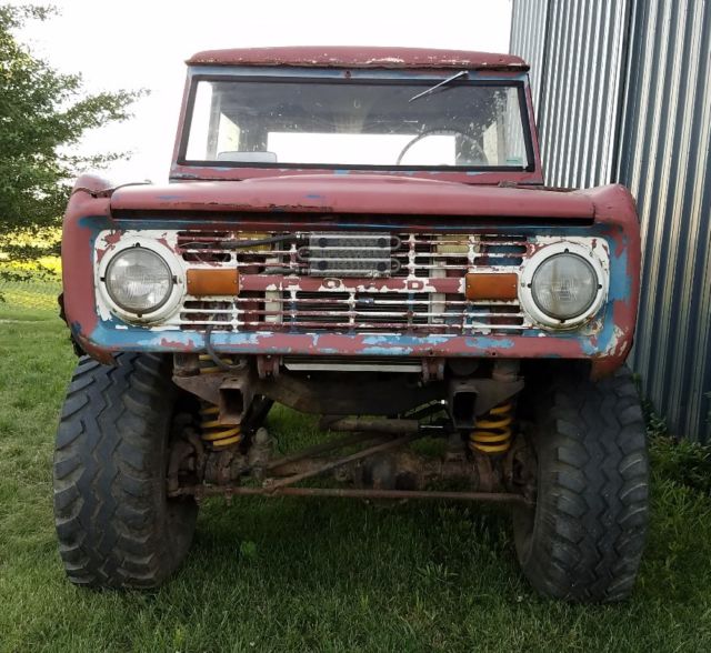 1974 Blue Ford Bronco SUV