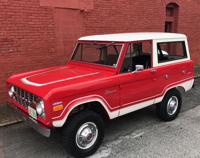 1974 Blue Ford Bronco SUV
