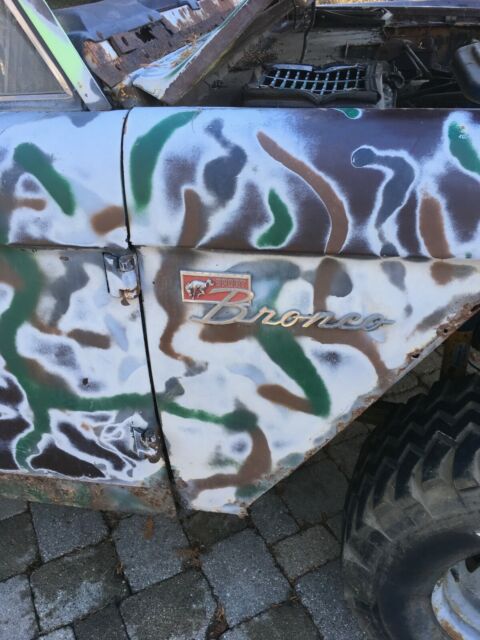 1974 Ford Bronco Half Cab