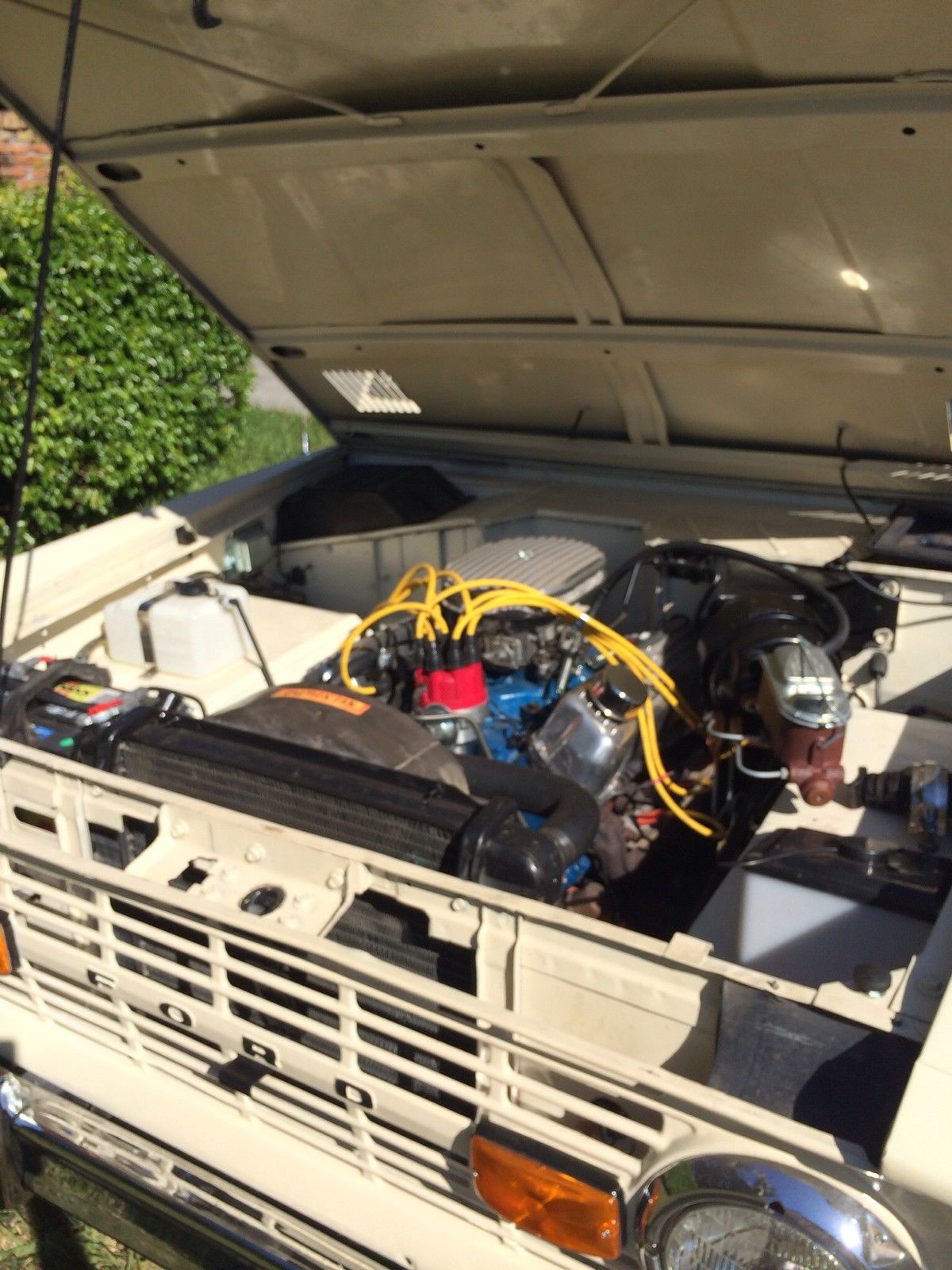 1974 White Ford Bronco