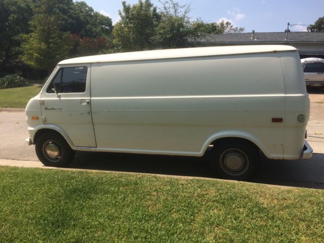 1974 white Ford E-Series Van Extended Passenger Van