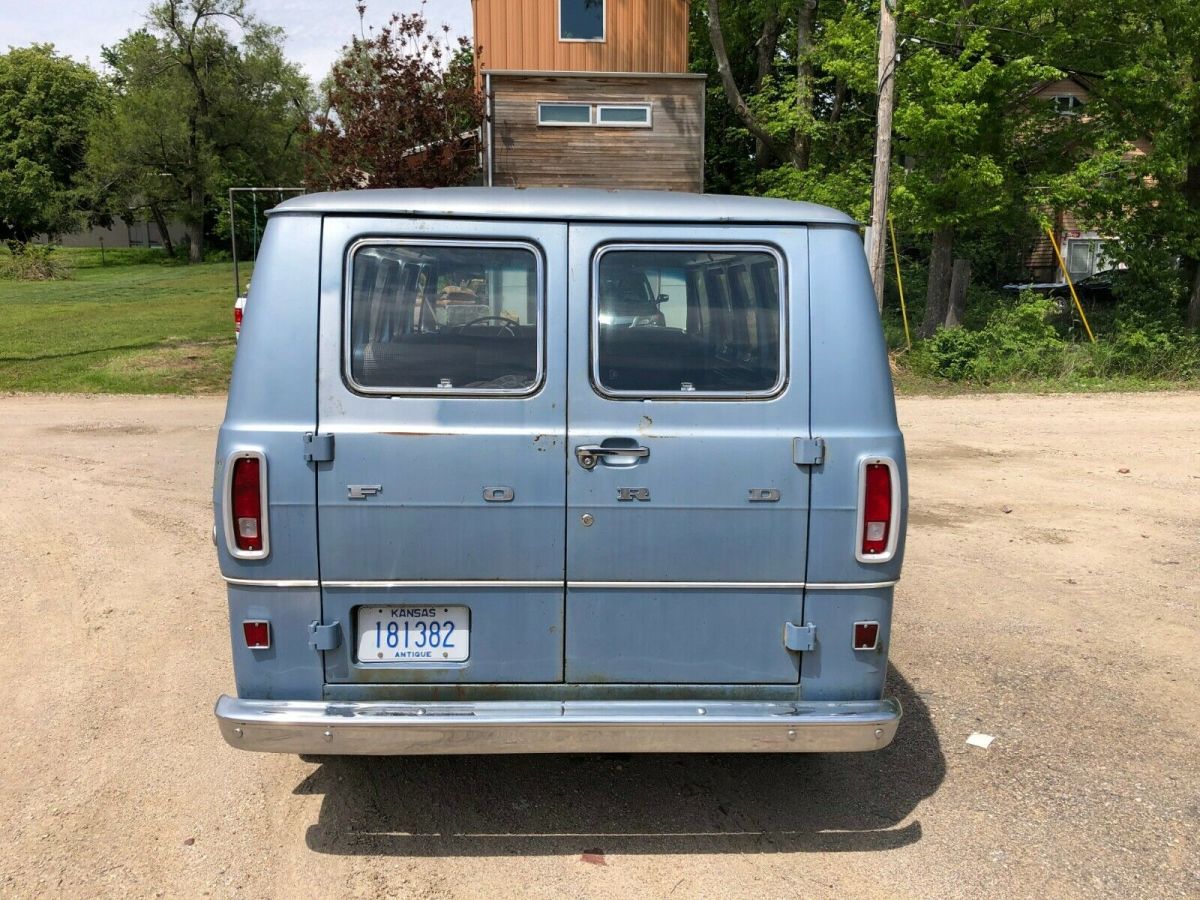 1974 Blue Ford E-Series Van Minivan/Van