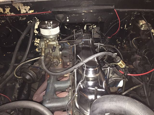 1974 White Ford F-100 Standard Cab Pickup