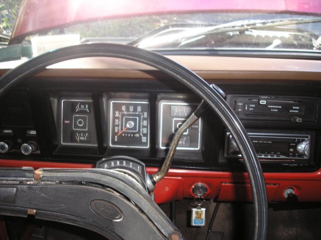 1974 Ford F-100 Standard Cab Pickup