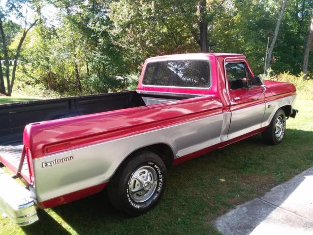 1974 Ford F-100 Standard Cab Pickup