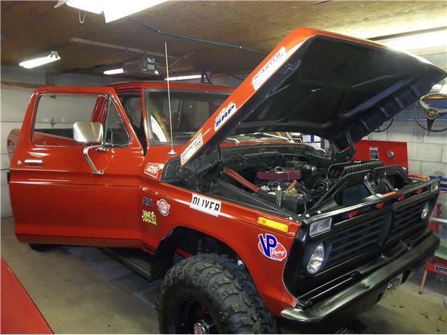 1974 Red Ford f 250 --