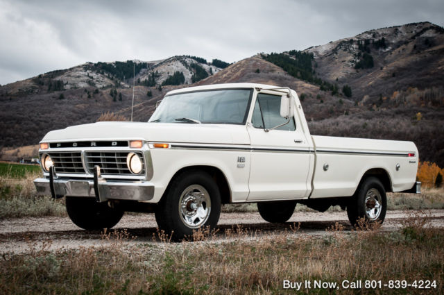 1974 White Ford F-250 Standard Cab Pickup