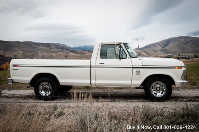 1974 White Ford F-250 Standard Cab Pickup
