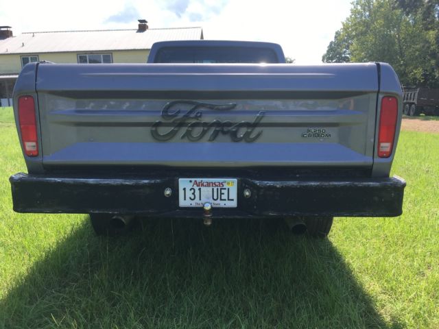 1974 Gray Ford F-250
