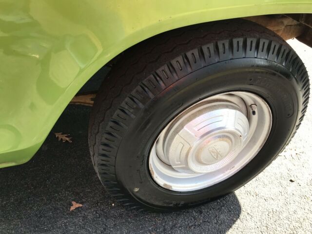 1974 Limestone Green Metallic Ford F-250 Extended Cab Pickup