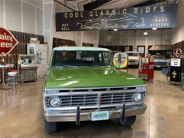 1974 Green Ford F-250 Pickup Truck