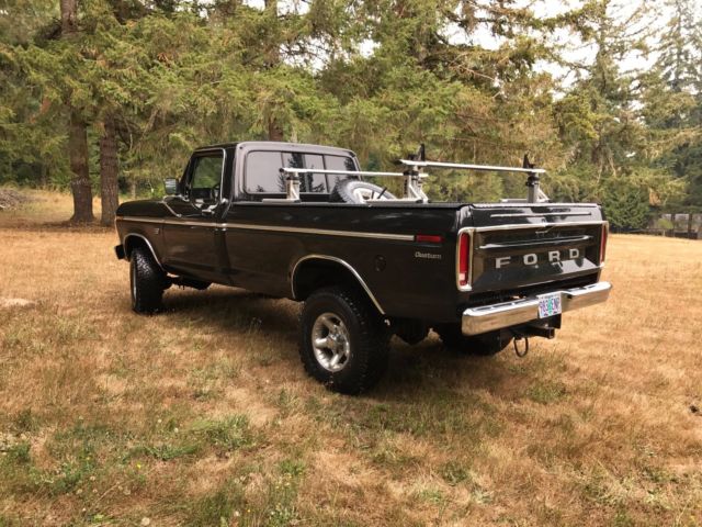 1974 Black Ford F-250