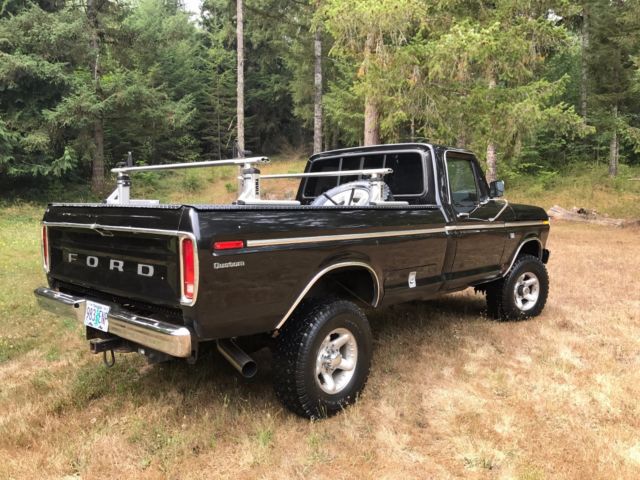 1974 Black Ford F-250