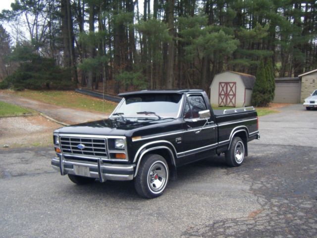 1984 Black Ford F-150 TRUCK