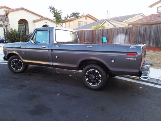 1974 Gray Ford F-250 Standard Cab Pickup