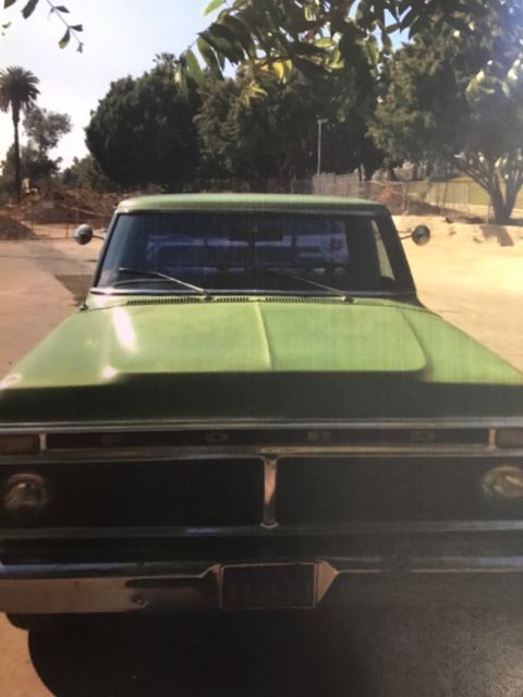 1974 Green Ford F-250 Standard Cab Pickup