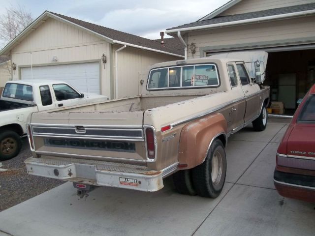 1974 Black Ford F-250 Extended Cab Pickup