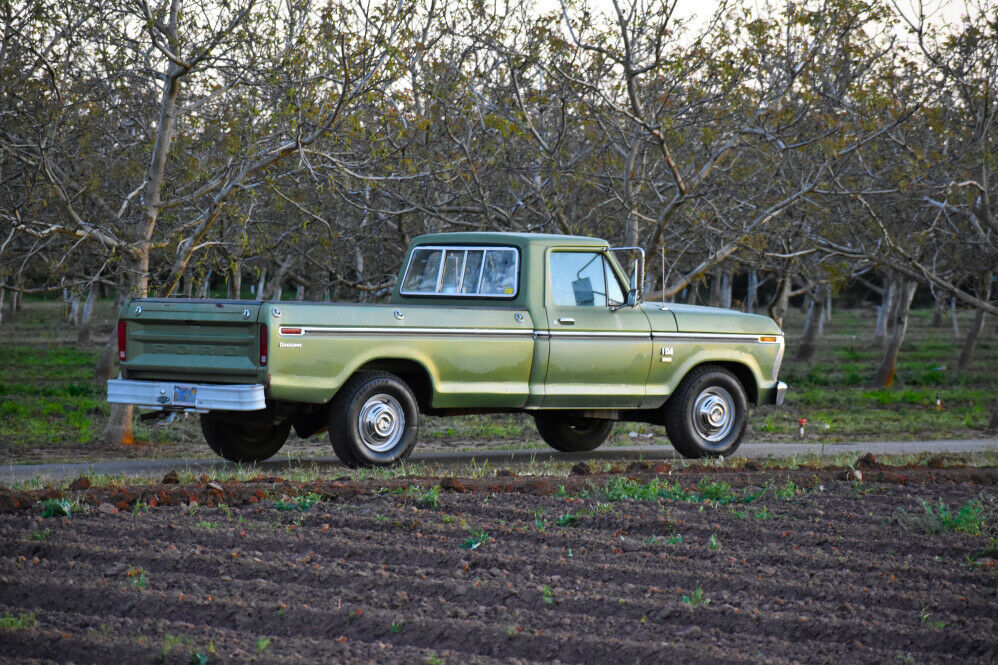 1974 Ford F-250
