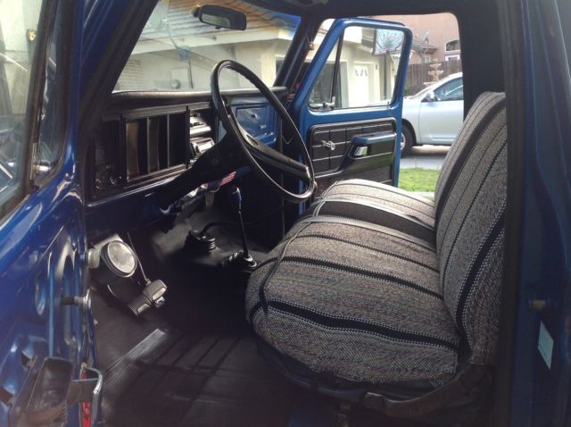 1974 Blue Ford F-250