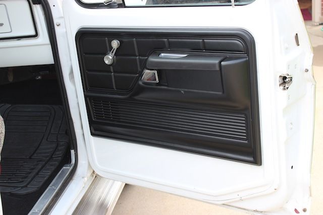 1974 White Ford F-100 Pickup