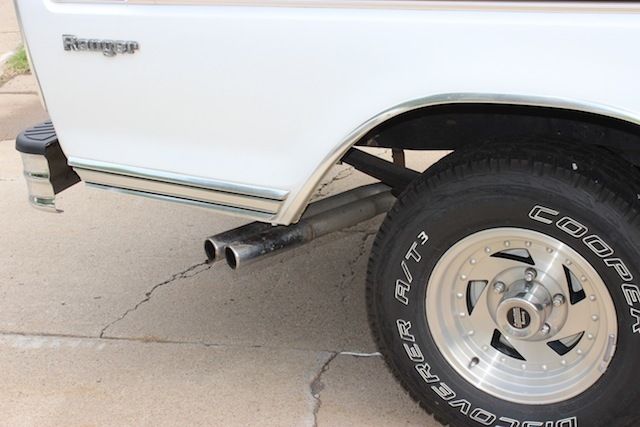 1974 White Ford F-100 Pickup